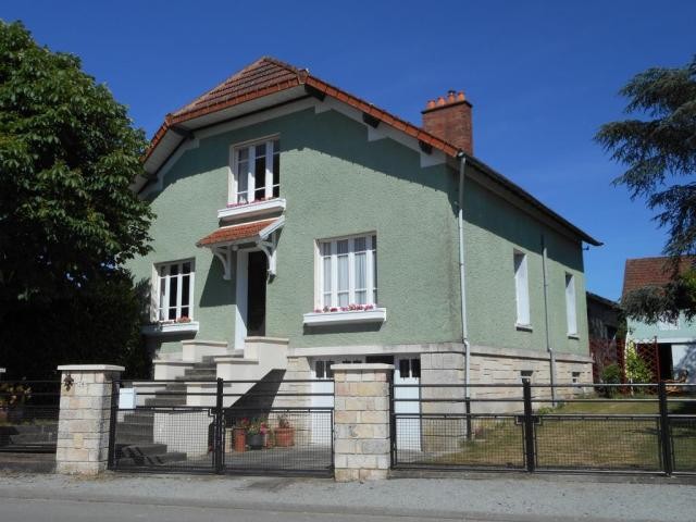 For sale - House 9 rooms