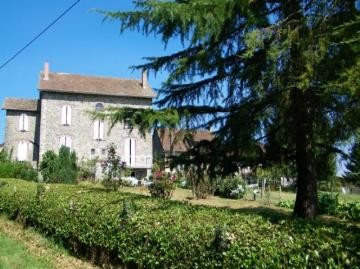 Farmhouse with 2 guest..