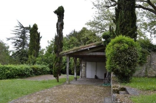 5 bedroom House For Sale: 17120.. - 2