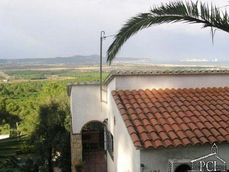Detached house with sea views in Mas.. - 2