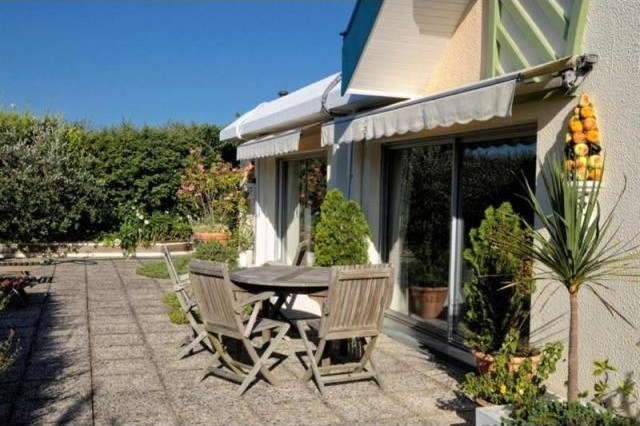 5 bedroom Flat For Sale: 33120 ARCACHON