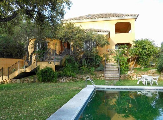 Villa for sale in Elviria, Marbella..