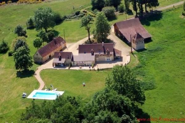 Nr Sarlat - For sale : superb gite..