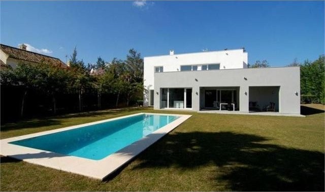 5 bedroom Detached Villa For Sale:..