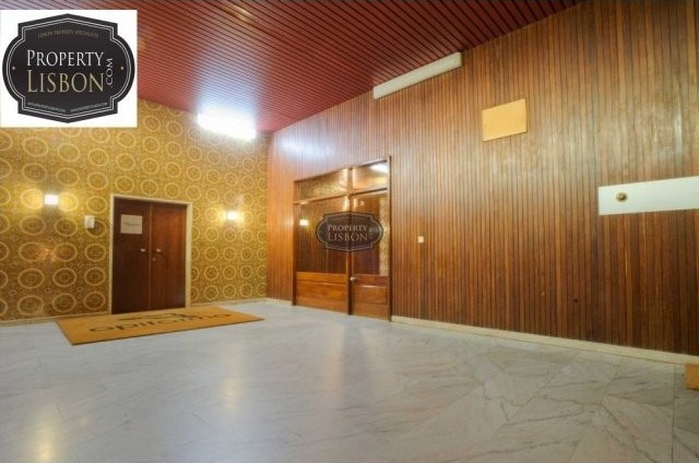 Lovely 2 Bedroom Lisbon Apartment on..