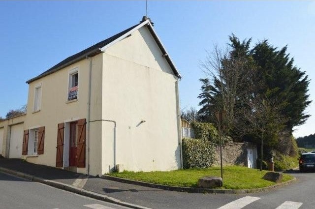 Maison / Villa For Sale
