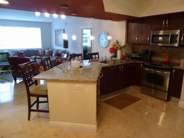 2 bedroom Flat For Sale: 19900 E.. - 2
