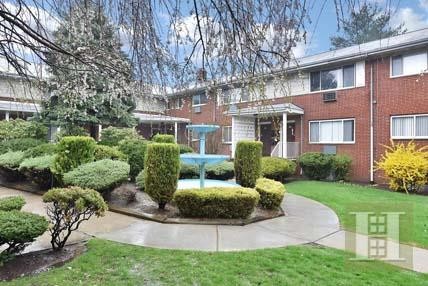 4 bedroom Apartment For Sale: 1319.. - 2