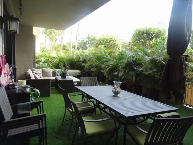 2 bedroom Flat For Sale: 251 CRANDON BL..