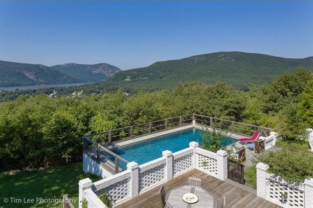 5 bedroom Residence For Sale: Cold.. - 2