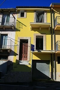 Restored town house in a fantastic..