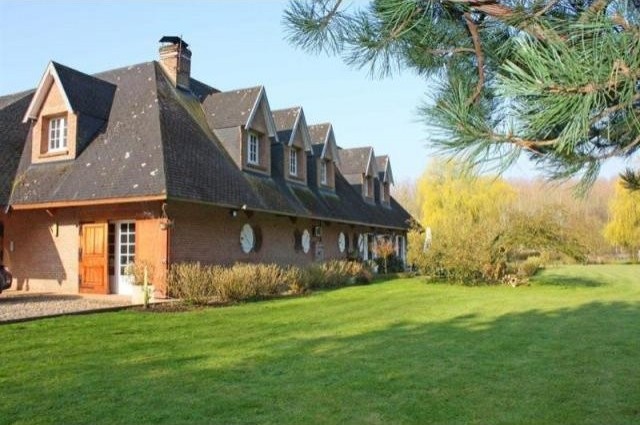 11 bedroom Character For Sale: 80100.. - 2