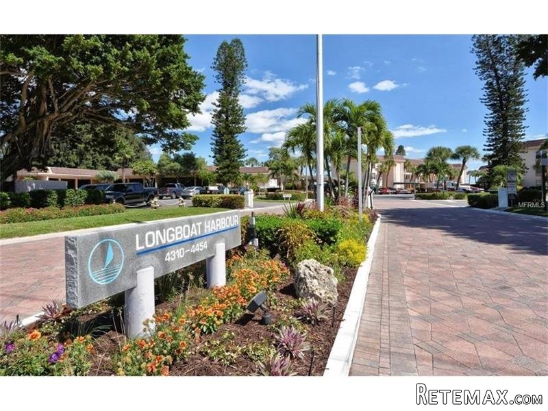 2 bedroom Town House For Sale: 4410.. - 2