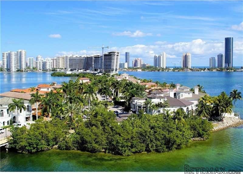 2 bedroom Flat For Sale: 4000 Island.. - 2