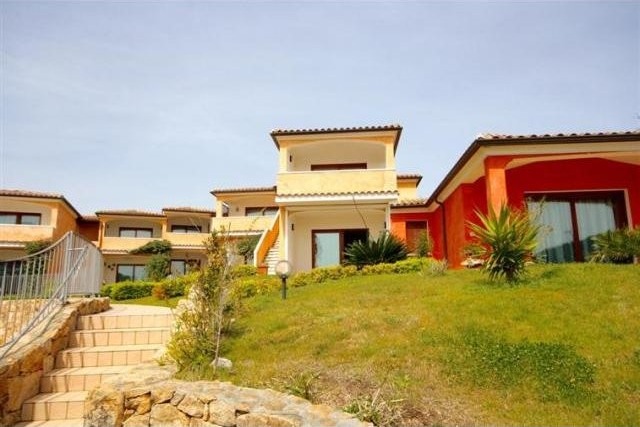 2 Bedrooms - Apartment - For Sale - 2