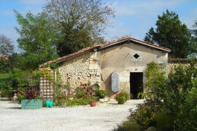 5 bedroom Character For Sale: 16390.. - 2