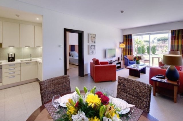 Two Bedroom Apartment, Monte da Quinta..