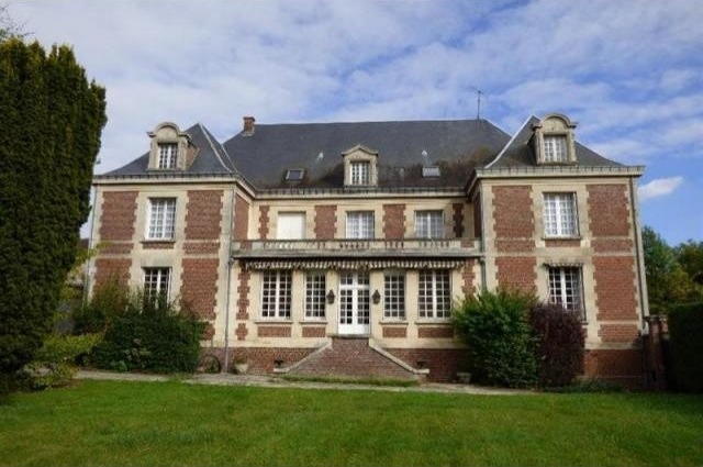 6 bedroom Town House For Sale: 80500.. - 2