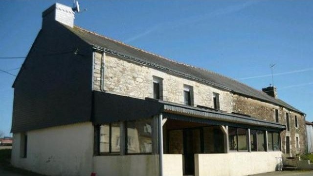 Large House with Conservatory - 2