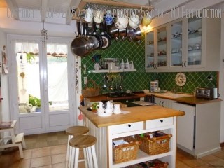 Nice Country House with Outbuilding