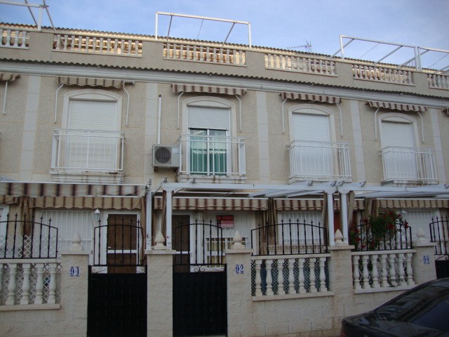 Town house near beach of Tamarit