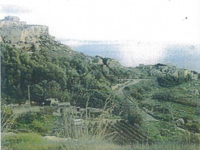 Plot Of Land - Mtahleb