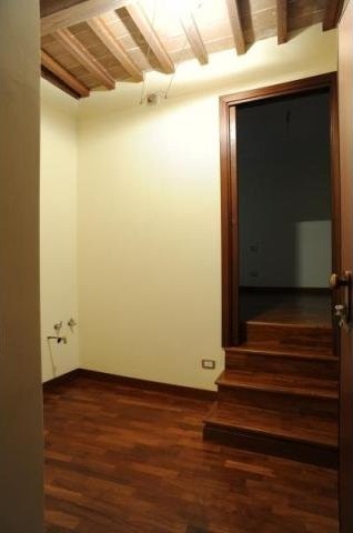 1 Bedroom - Apartment - For Sale - 2