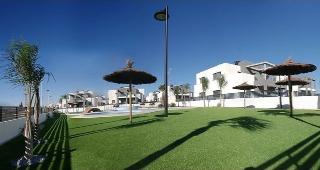 New bungalows in Torrevieja