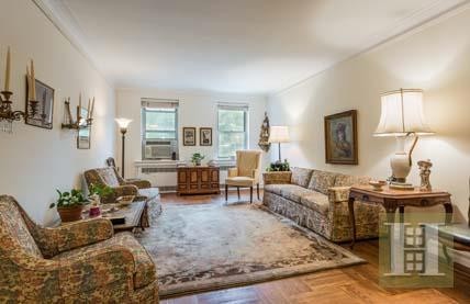 2 bedroom Apartment For Sale: 720 FORT..