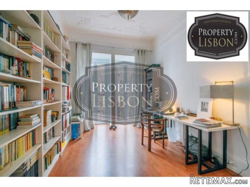 T3 Lisbon Apartment for Sale, Marques..