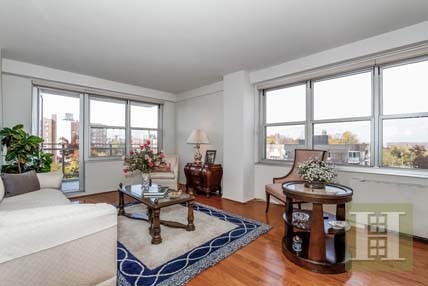 3 bedroom Apartment For Sale: 555..