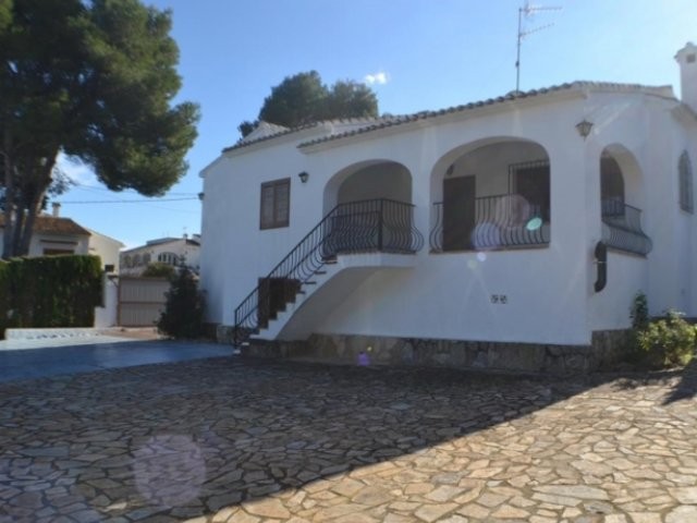 Villa for sale in Javea