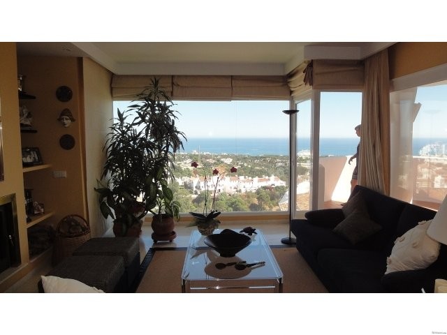 APARTM. IN CALAHONDA FOR SALE - 2