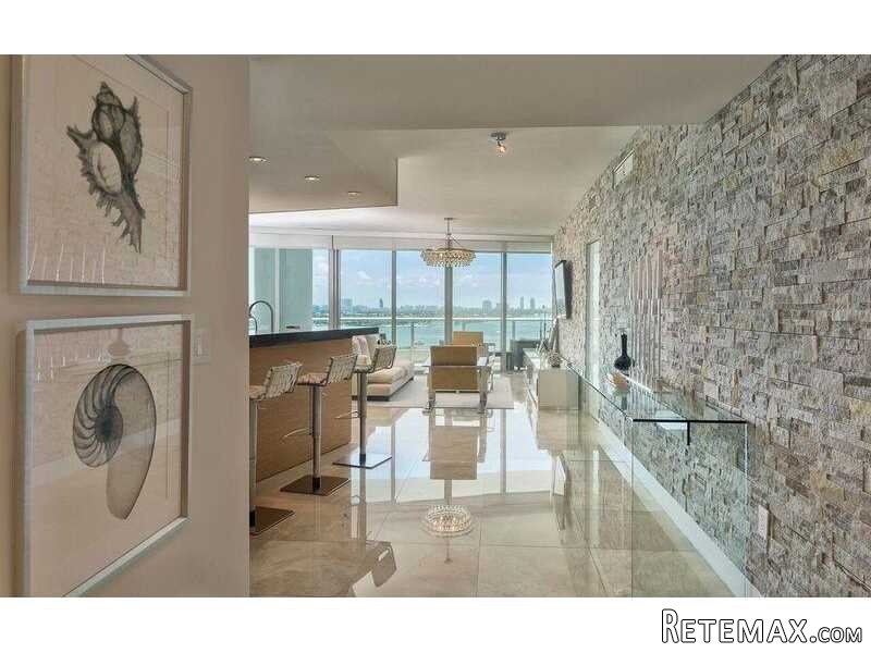 3 bedroom Flat For Sale: 900 Biscayne.. - 2