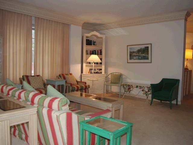 Apartment/townhouse - Location!.. - 2