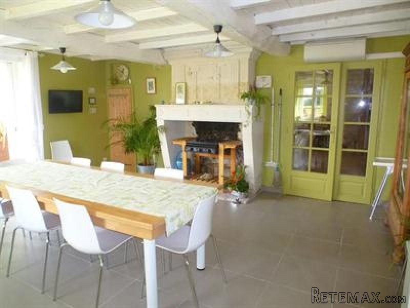5 Bedrooms - House - Poitou-Charentes.. - 2