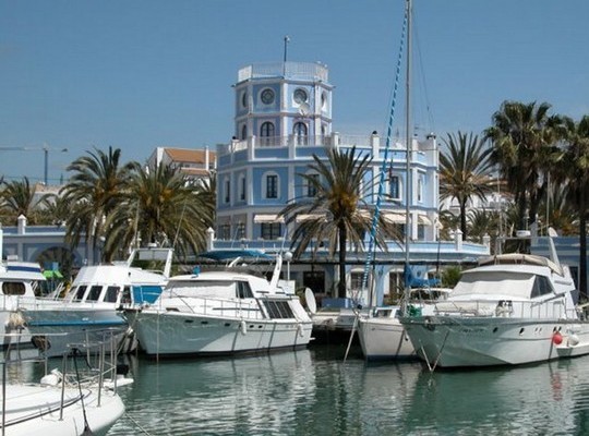 Building Plot for sale in Estepona..