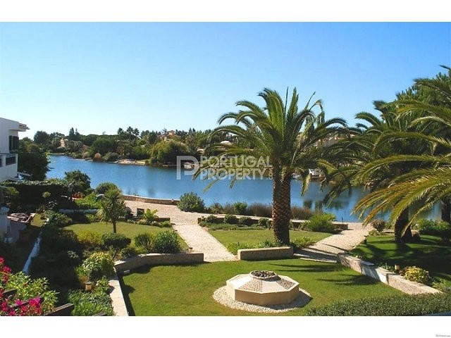 Fantastic Lake Views