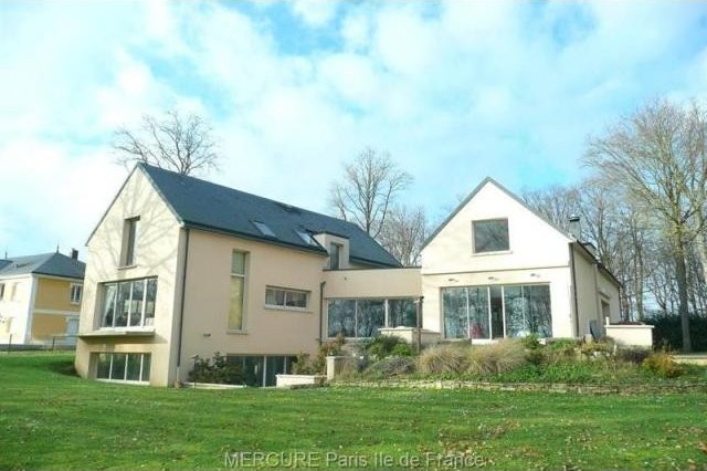 5 bedroom Villa For Sale: 91640 JANVRY