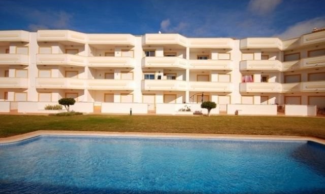 Lovely top floor apartment with..