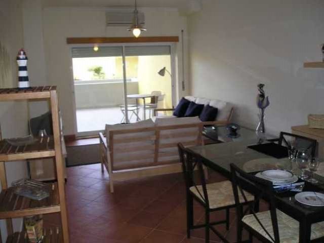 APARTMENT WITH SWIMMING POOL - 2