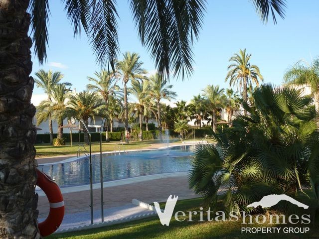 Ref: 1627 - Duplex/Triplex/Townhouse..