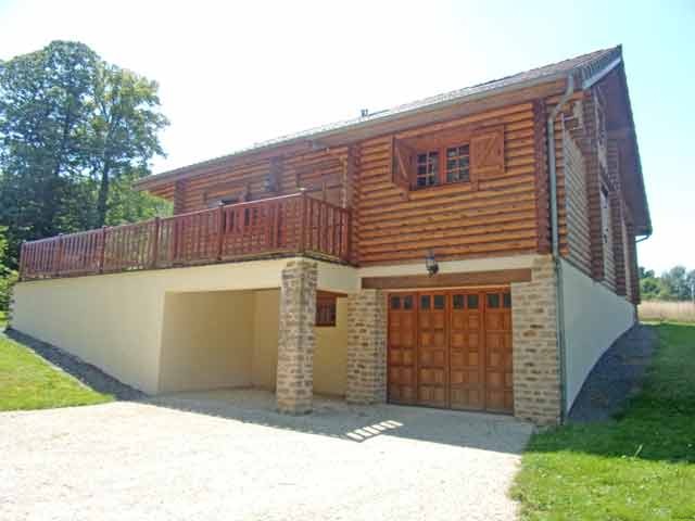 Limousin: Wooden House On Stone.. - 2