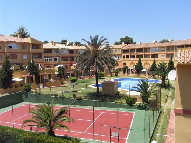 Apartment - Bright and sunny fully..