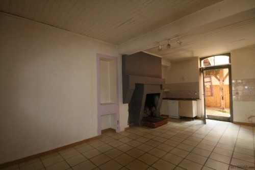 3 bed village house with courtyard in.. - 2