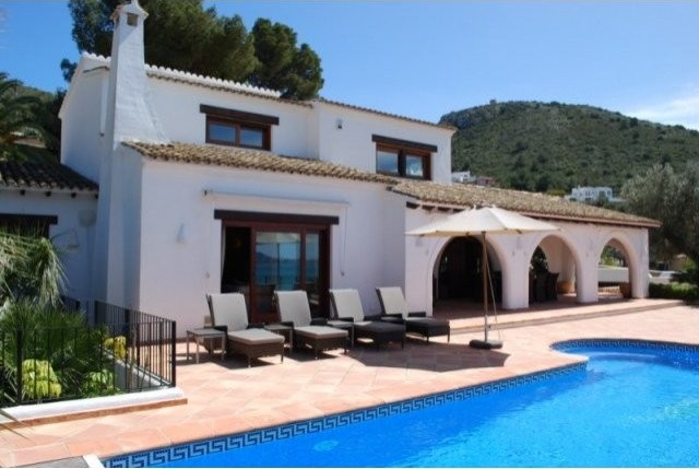 Villa for sale in Moraira