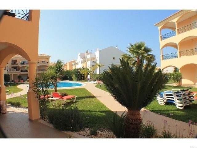 Ground floor quality apartment close to..