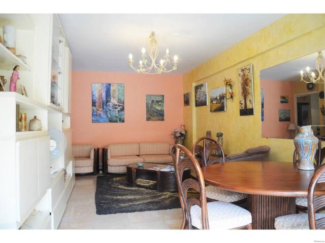 Spacious three bedroom apartment for..