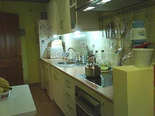 3 bedroom Apartment property for sale.. - 2