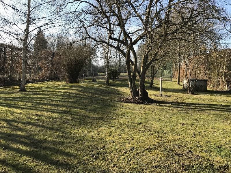 House with Tennis Court on 1.5 Acres - 2